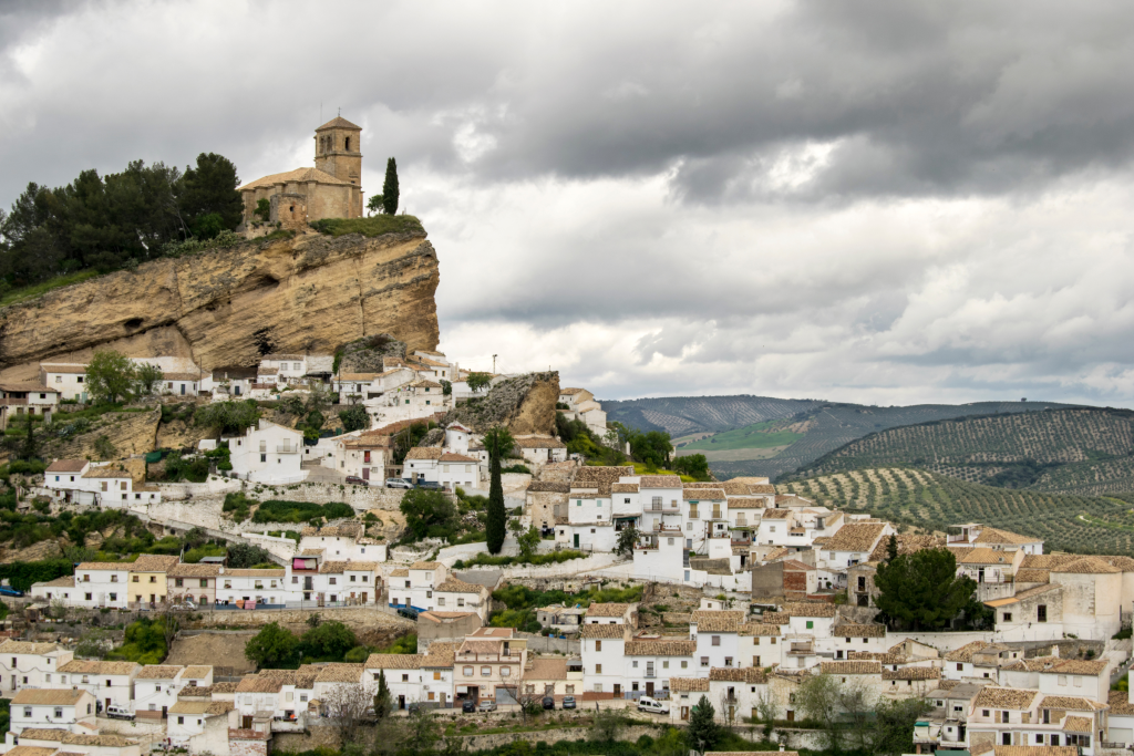 Pueblos rurales en Andalucía - Montefrío en Granada