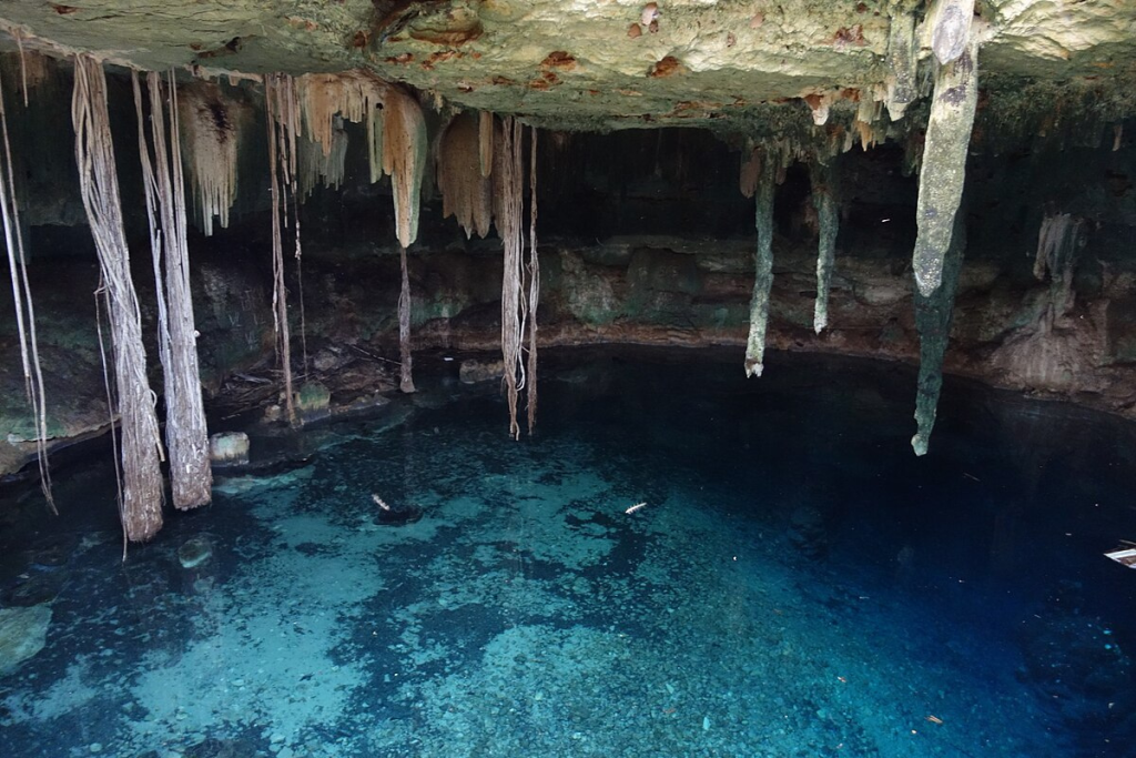 Paisaje de Cenote Kankirixché